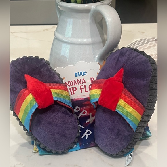 🆕 3/for $20 in a BUNDLE  Bark Box “ Bandana - Rama Flip flops” - Picture 16 of 17